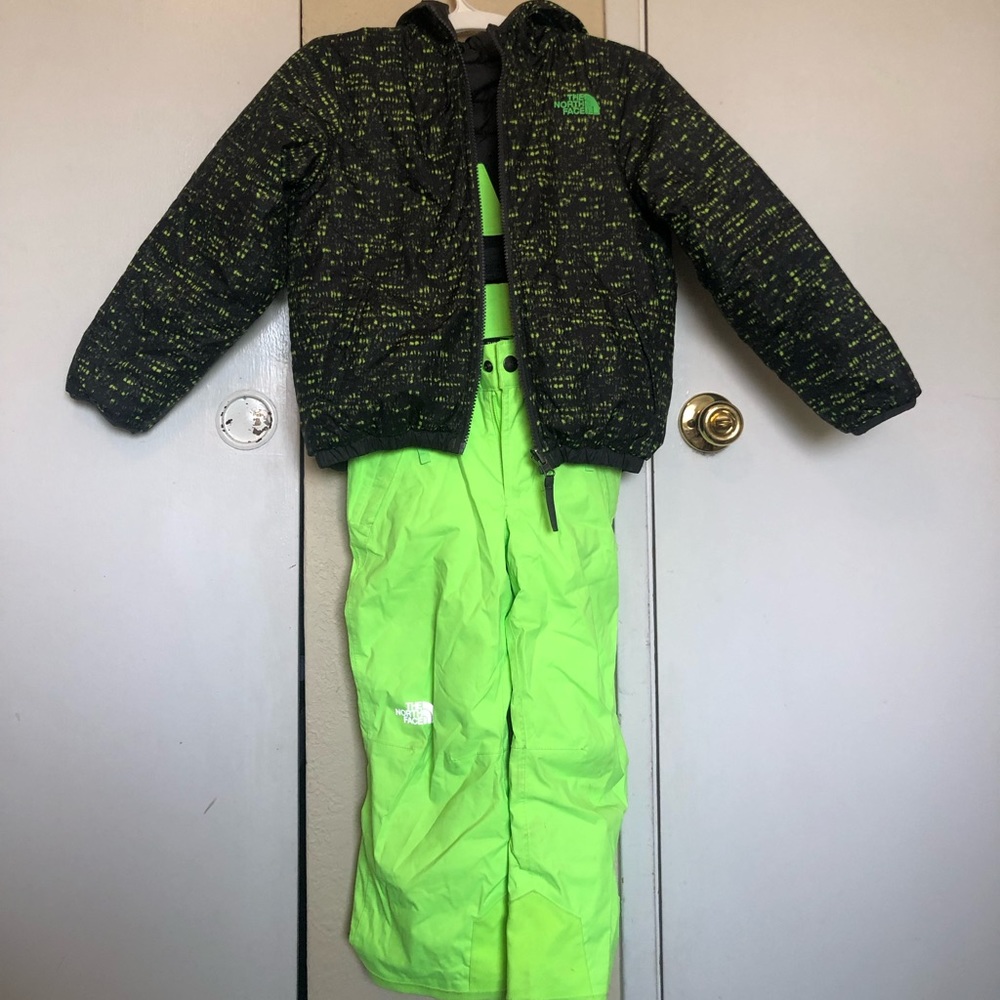 The North Face boys snow set